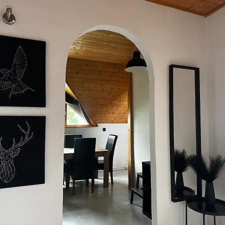 Madarfeszek Nature And Tranquility In The Appartement Veszprém